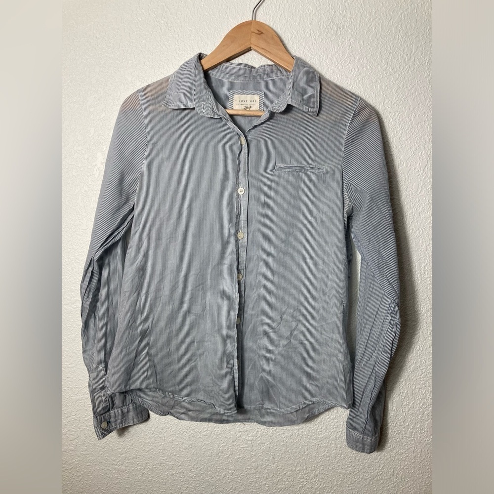 Love h8 pinstripe blue white button down shirt blouse Medium 100% cotton